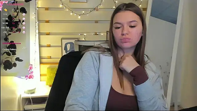 Josephine_Kiss live XXX chat