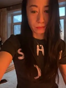 aniani11 Show Webcam