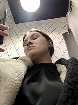 Chat +18 de Morphine_666 ao vivo