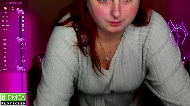 Chat +18 de Alicia_love00 ao vivo