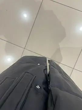 Chat +18 de CrazzyChicks ao vivo