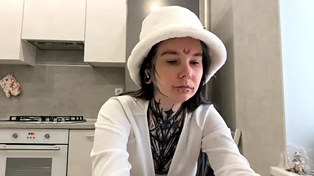 Czat XXX na żywo – HighelikeGirl