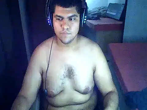 chubbygamer26 Adlı Modelin Canlı XXX Sohbeti