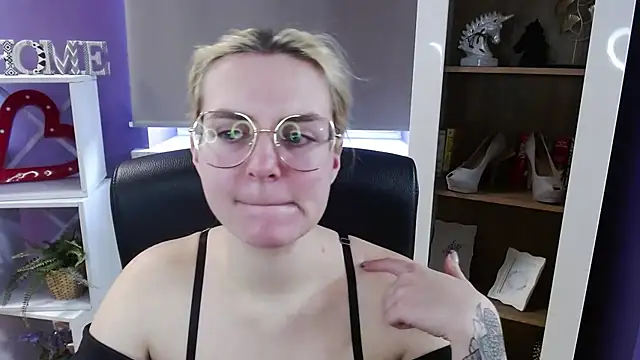 Chat XXX ao vivo de Zoey_Erotic