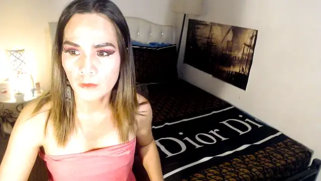 NinaDOM4CUMのライブXXXチャット