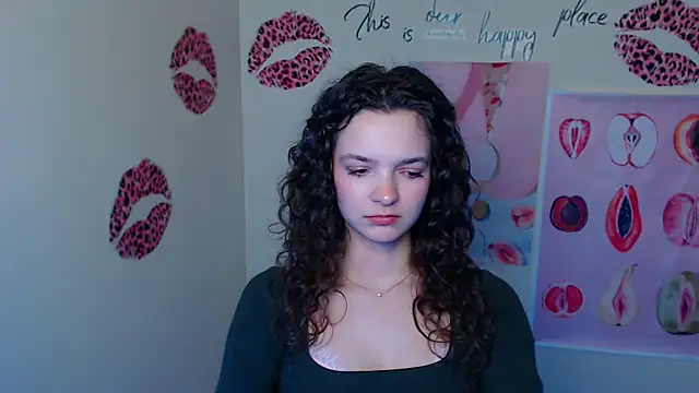 _SusieSu_'s Live XXX Chat