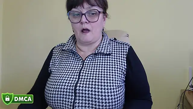 BrandiOhNight 现场XXX聊天