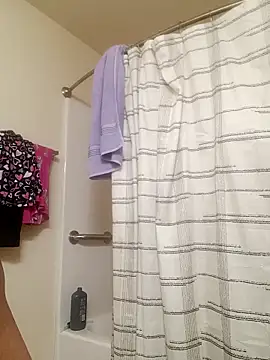 yellowwetfox's Live XXX Chat