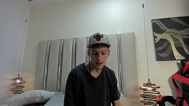 Ethan_Wolfe Live XXX-Chat