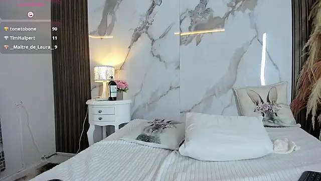 hannahill69 লাইভ XXX চ্যাট