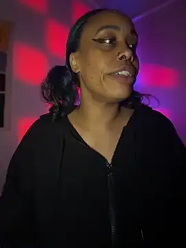 Lunalovesyou8's Webcam Show