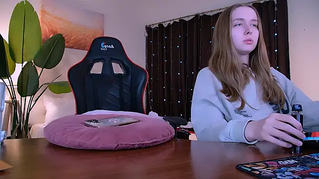 JenniferGraces Chat XXX in diretta