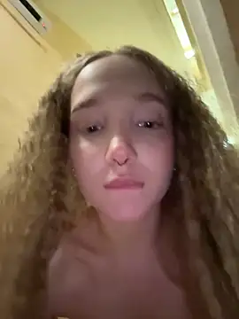 bambi_lun Live XXX chat