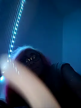 iamlalamilano 现场XXX聊天