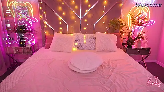 دردشة EllaGoldenn الجنسية المباشرة