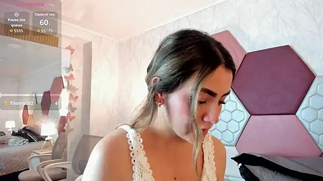 Chat +18 de AriaRous ao vivo