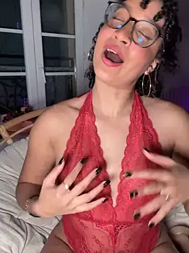 Онлайн чат XXX Lauyako_974