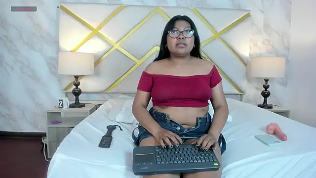 Show de Kiri_Black_ na webcam