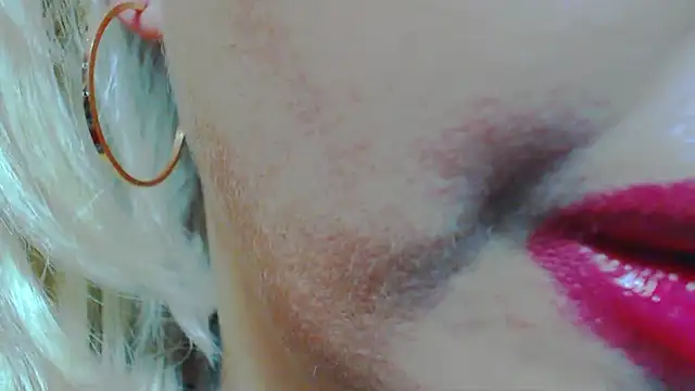 แชท XXX สดของ FURclubFETISH