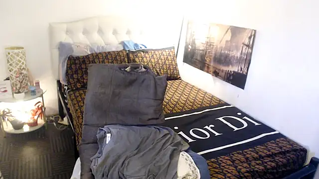 NinaDOM4CUM Pertunjukan Webcam