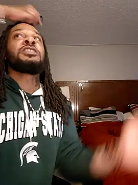 Chat XXX en directo de TooGoodConway23