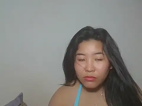 Chat XXX ao vivo de Zyeiii