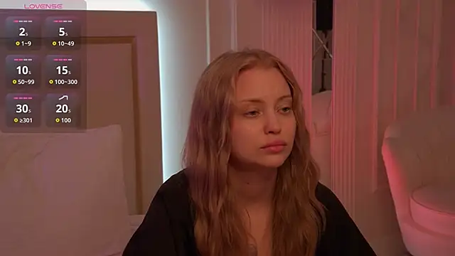 MollyHilton: απευθείας συνομιλία ΧΧΧ