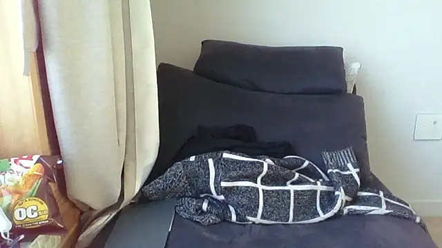 Chatroom XXX en direct de _kinggun_