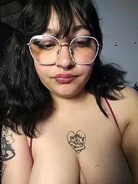 Chat +18 de Lilith_Oni66 ao vivo