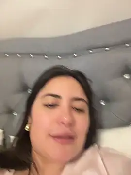 sukhakunis1 Live XXX Chat