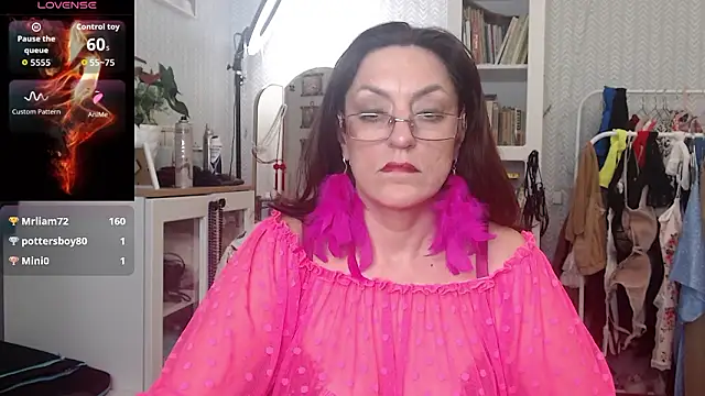 XXX chat uživo modela Vivian-Alluring