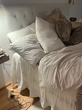 XXX chat uživo modela saggebagge