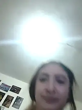 Chat +18 de Alice_Dickinssonn ao vivo