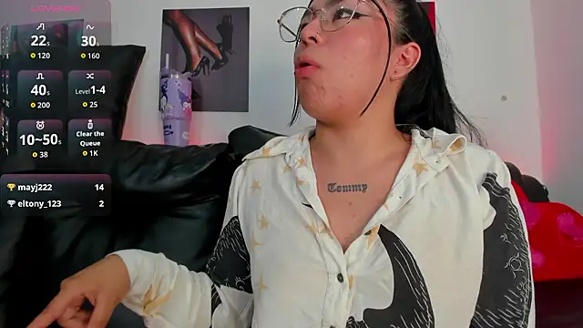 valkyria_12n Live XXX chat