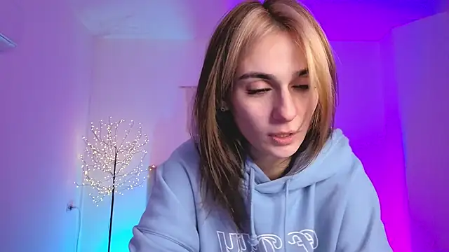 Little_mia__: απευθείας συνομιλία ΧΧΧ