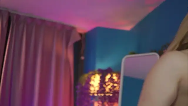 Chat XXX ao vivo de ElyssawetXX