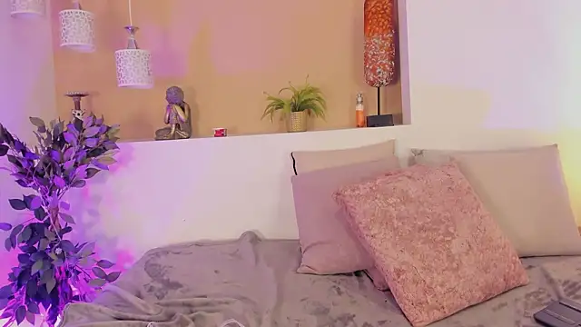 xiomara_cortes' Live XXX Chat