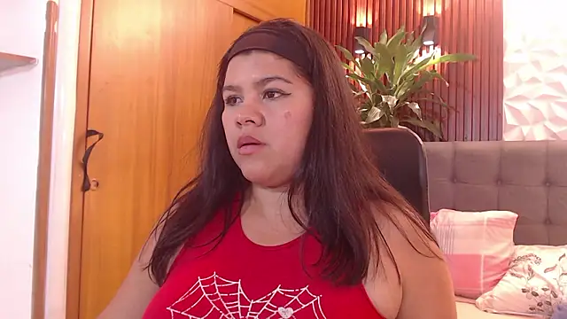 milady_mc Adlı Modelin Canlı XXX Sohbeti