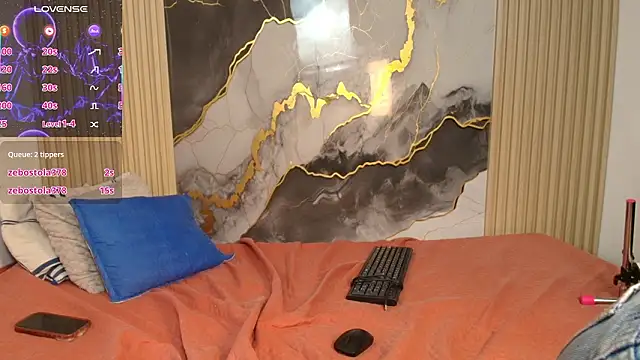 noah_bellarose's Live XXX Chat