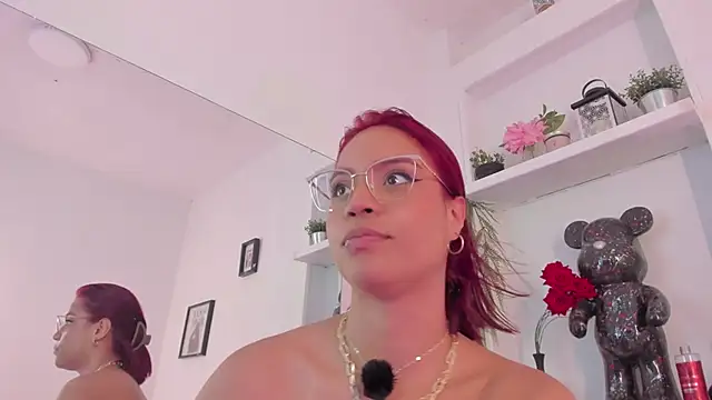 Im_Scarlett_n Webbikameraesitys