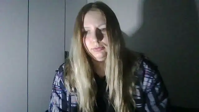 PoliHolly: απευθείας συνομιλία ΧΧΧ