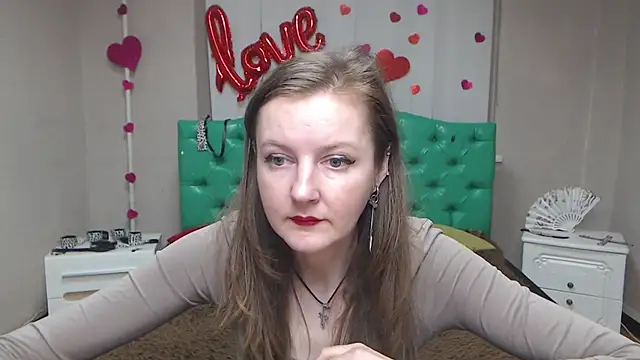 Pokazy przed kamerką – MeganPirs