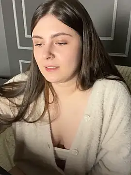 Lovely_Waifu 即時 XXX 聊天