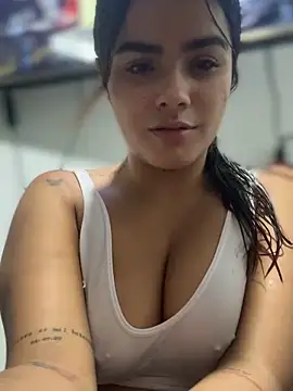 Chatroom XXX en direct de Kaily_Sweet16