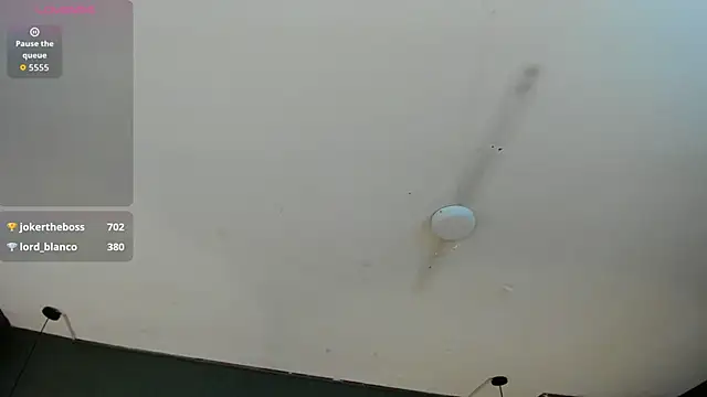 XXX chat uživo modela Kya_Wild