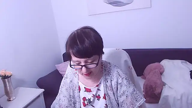 ChristaRose 即時 XXX 聊天