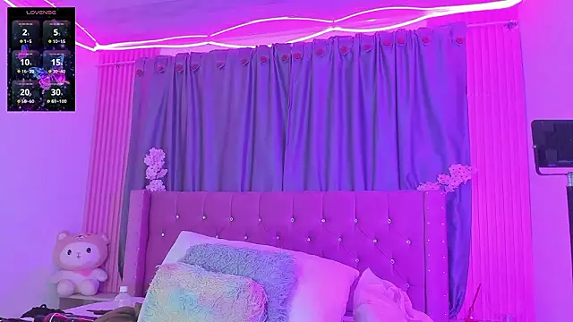 Nayla-Mouna Webcam-Show