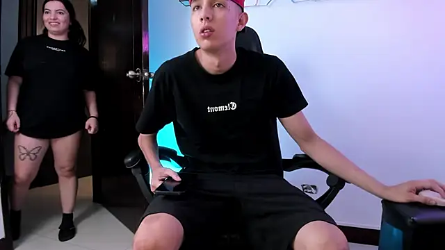 light_eyes_'s Webcam Show