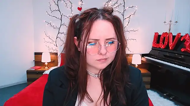 Hennessy_bunny 现场XXX聊天