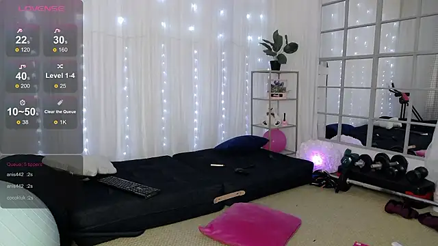 XXX chat uživo modela SarahRaynex